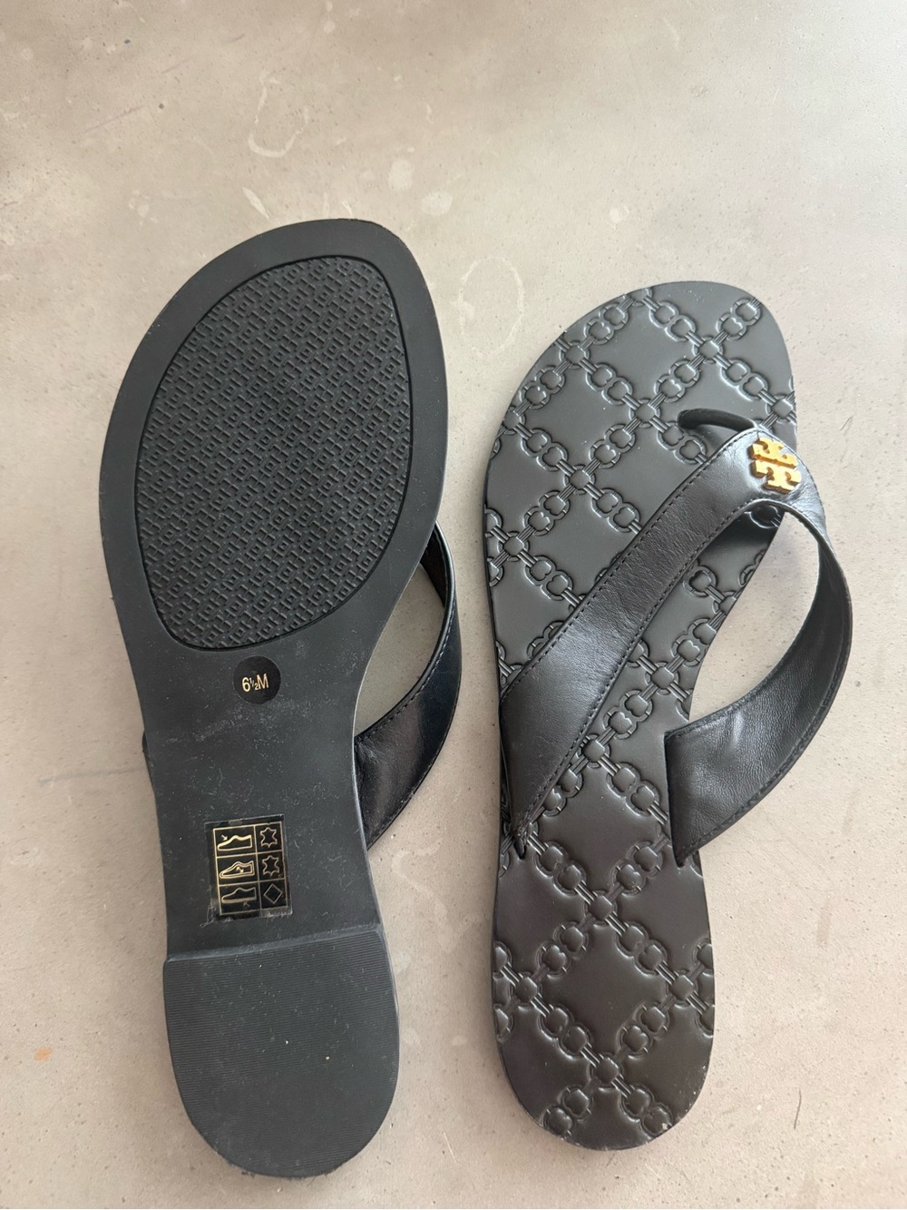 Tory Burch Black Leather Thong Sandals with Gold Logo
